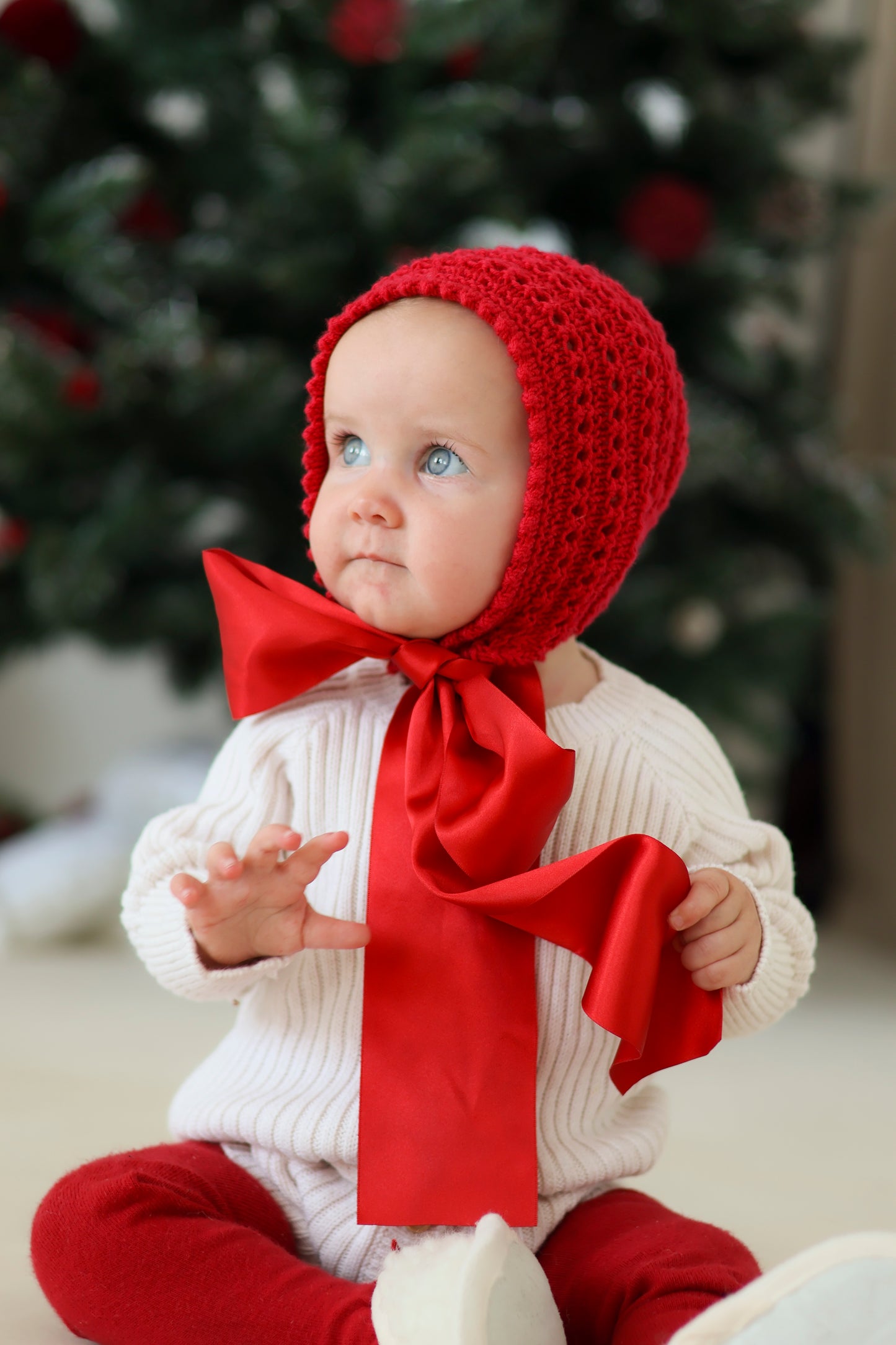 Christmas Vintage Elizabeth Bonnet / Satin Ribbon