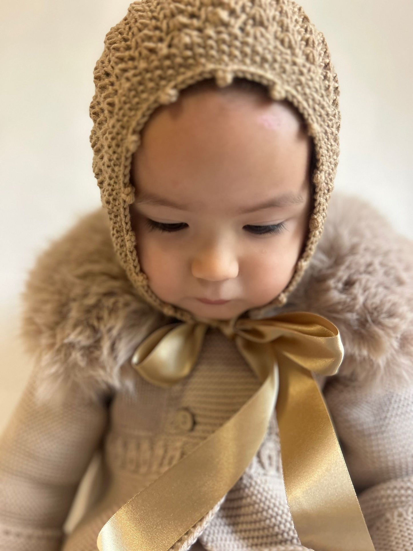 Pumpkin spice Vintage Elizabeth/Vintage Valencia Bonnet