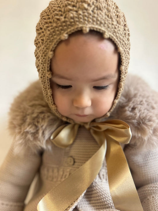 Exclusive Vintage Valencia Bonnet / Toasted Beige