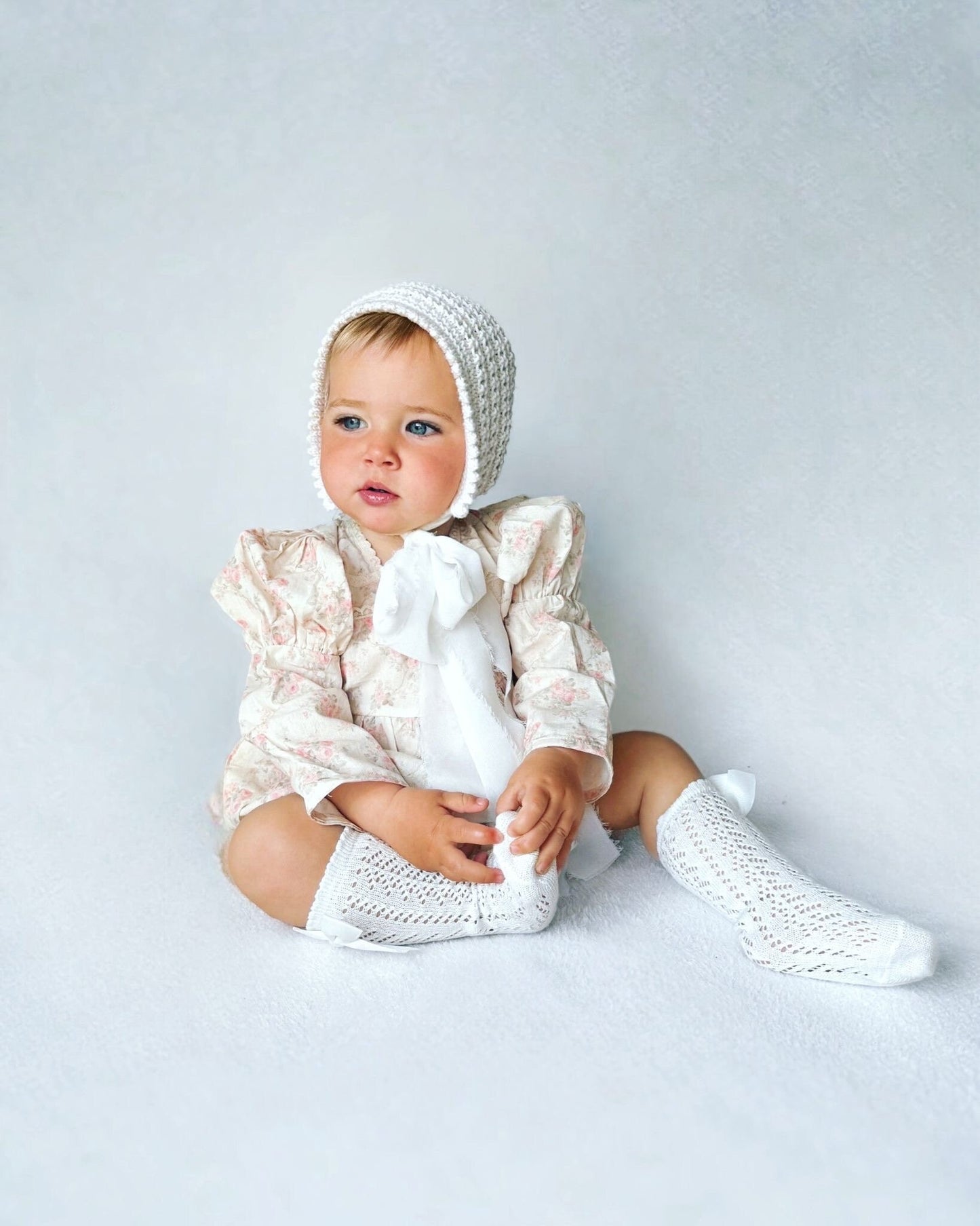 The Vintage Elizabeth Bonnet With Chiffon Ties