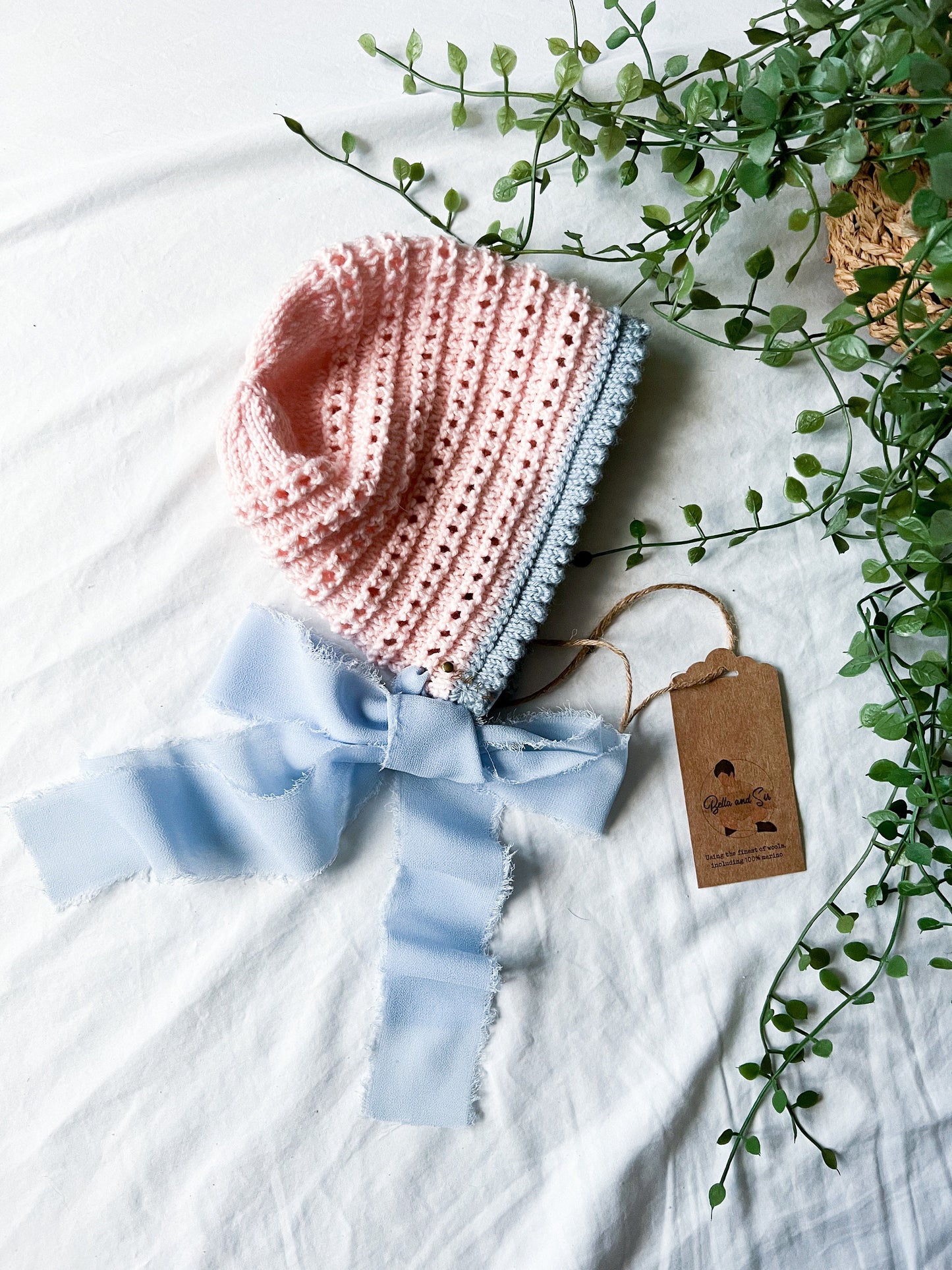 Vintage Elizabeth Bonnet / Pink And Blue / Chiffon Ties