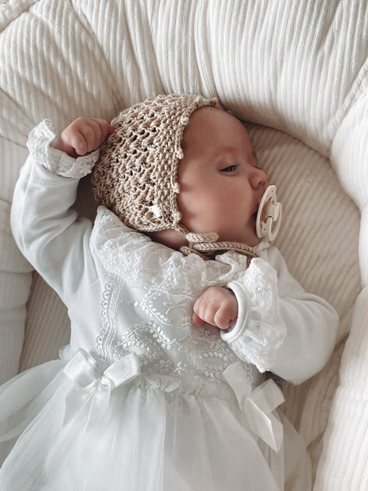 Exclusive Vintage Valencia Bonnet