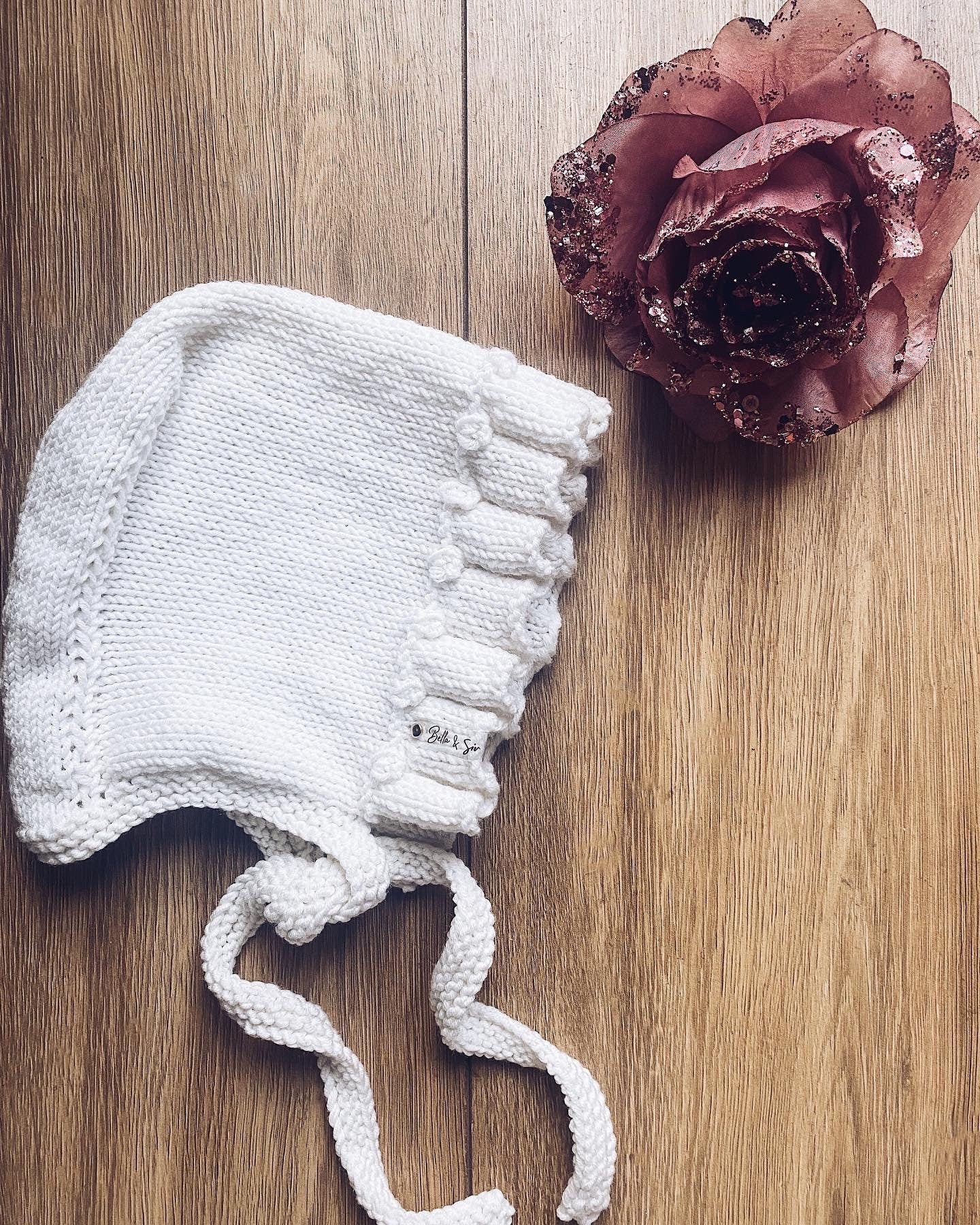 Exclusive Amy Frill Bonnet