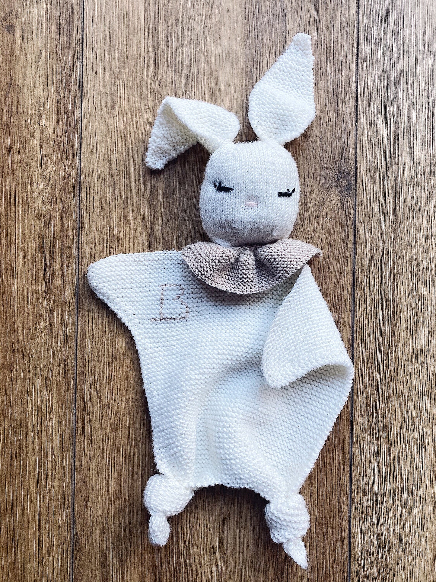 Personalised Bella The Bunny / Off White