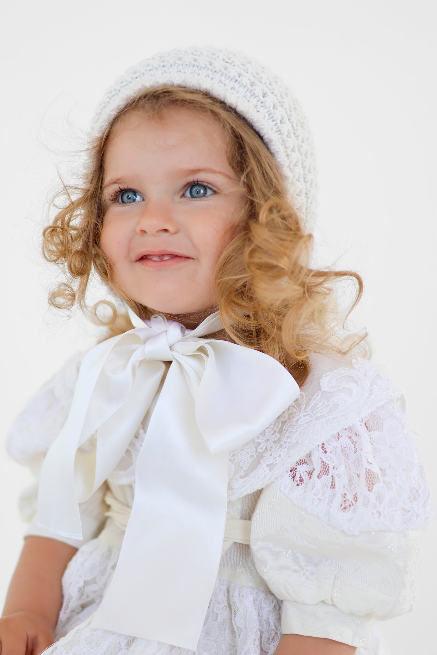The Vintage Elizabeth Bonnet / Satin Ribbon